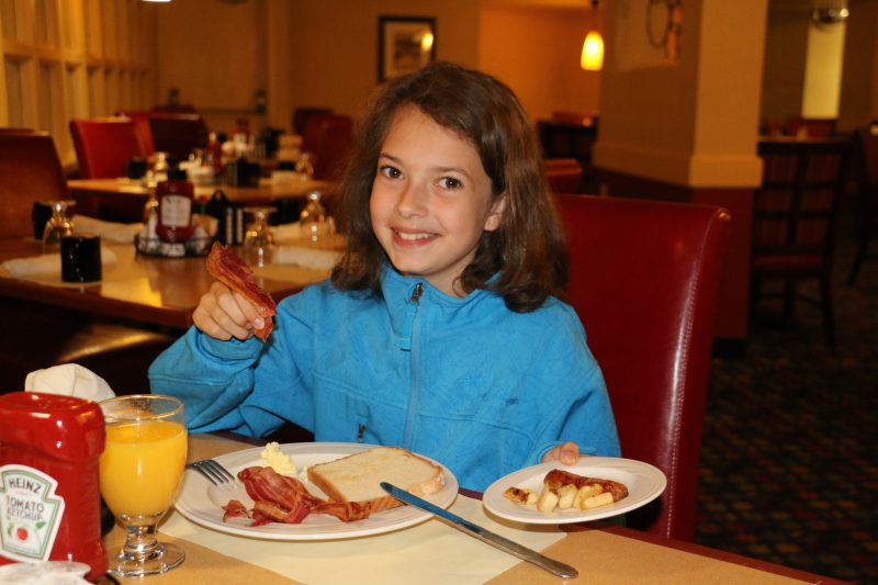 Radisson Cheyenne breakfast