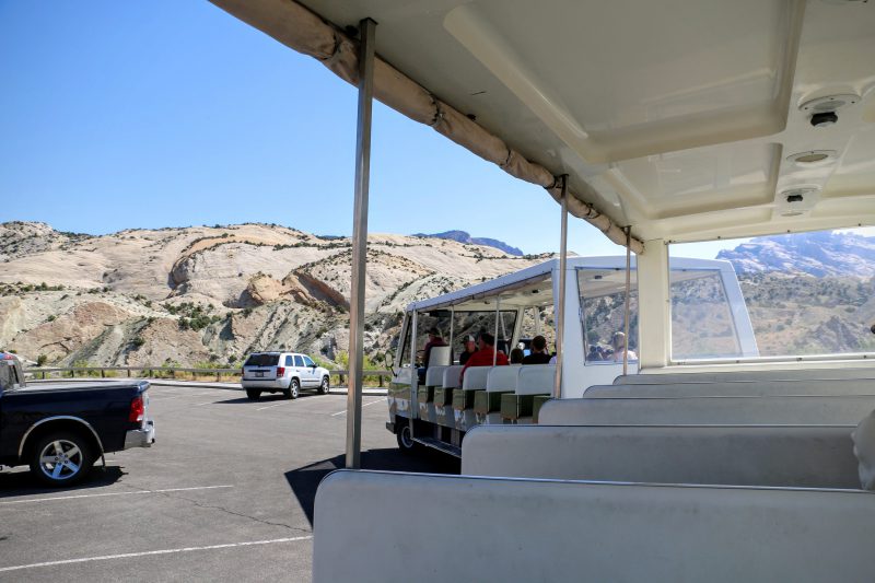 Dinosaur Quarry Visitor Center shuttle bus