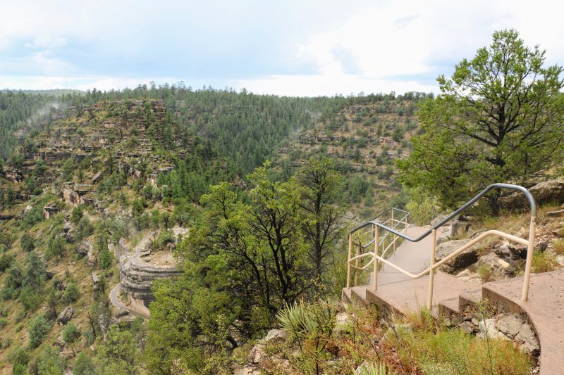 Walnut Canyon bezoeken